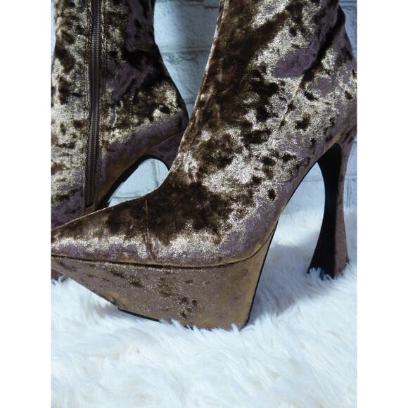Jeffrey Campbell Shego Taupe Crushed Velvet Platform Boots 8.5 NEW - Picture 4 of 8